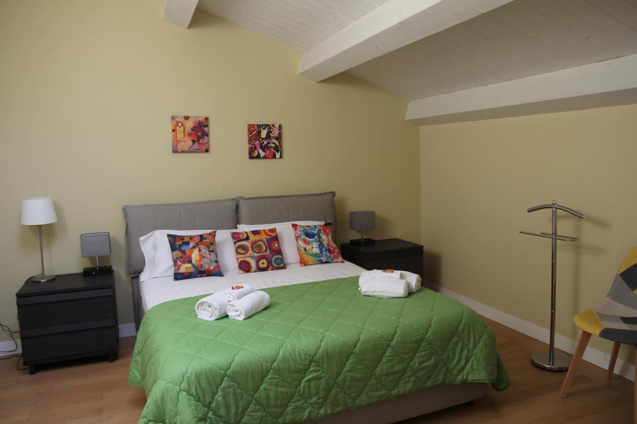 Holiday In Home Suite Archimede Катания Экстерьер фото